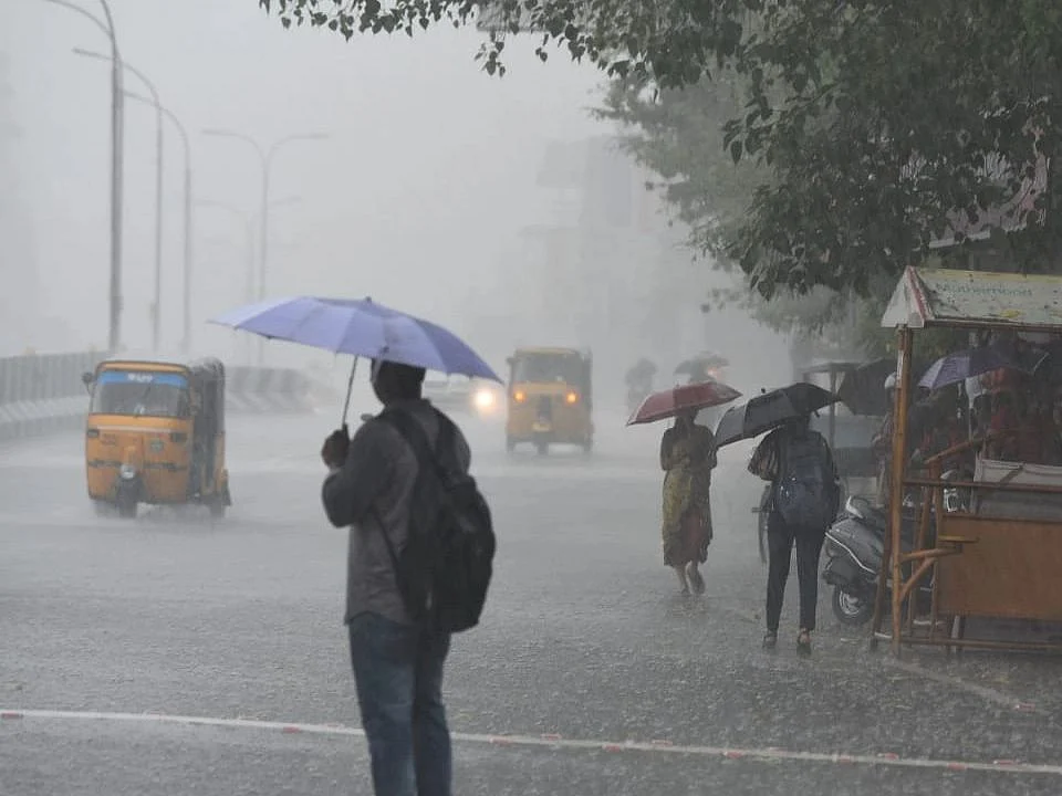 15 மாவட்டங்களில் கனமழைக்கு வாய்ப்பு - வானிலை ஆய்வு மையம் எச்சரிக்கை!