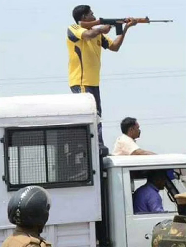 முத்துநகர் படுகொலை... தூத்துக்குடி துப்பாக்கிச்சூடு சம்பவத்தை அலசும் ஆவணப்படம்!