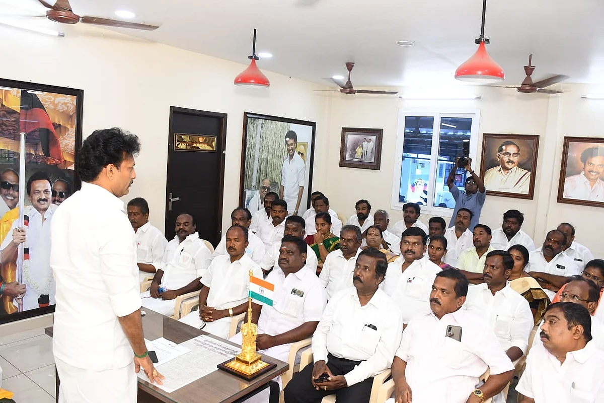 அன்பில் மகேஸ்