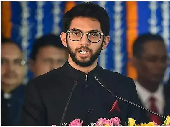 ``சிவசேனாவின் பிரிவினைக்கு நானும் எனது தந்தையும்தான் காரணம்” - உத்தவ் தாக்கரே மகன் ஆதித்ய தாக்கரே