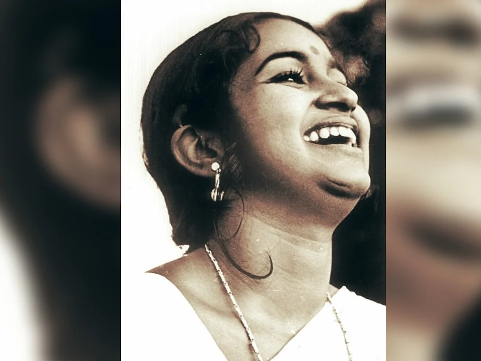 ராதிகா - ஒரு நிருபரின் டயரியிலிருந்து..!