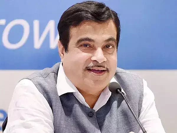 பீகார்: "காற்று பலமாக வீசியதால் பாலம் இடிந்து விழுந்ததா?" - அதிர்ந்த நிதின் கட்கரி