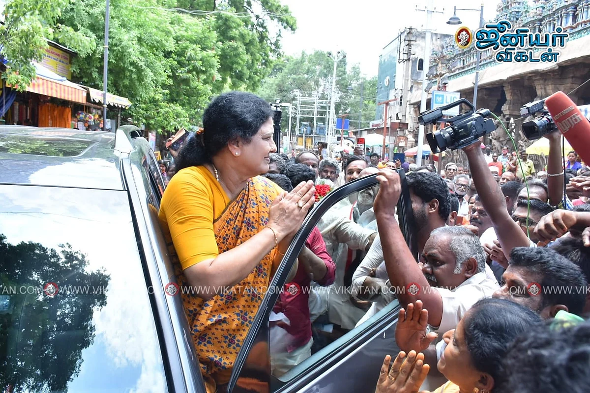 சசிகலா