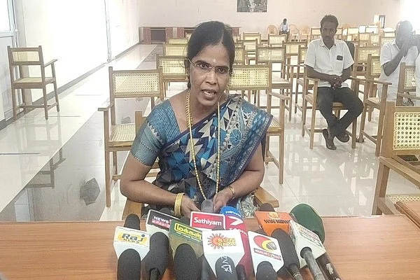 மாவட்ட பஞ்சாயத்து தலைவர் தமிழ்செல்வி