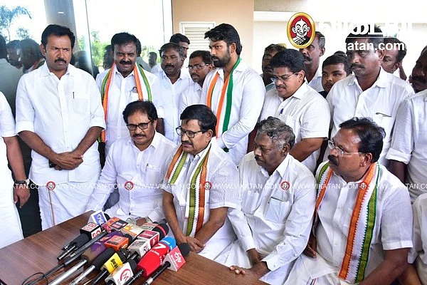 செய்தியாளர் சந்திப்பு