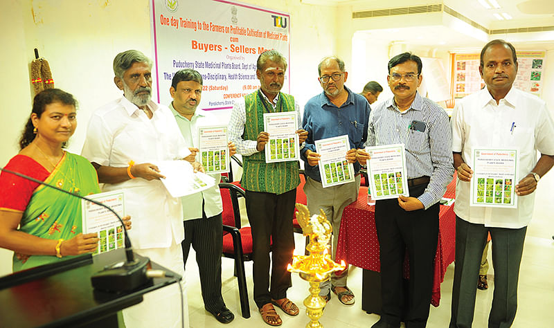 நிகழ்வில் சிறப்பு பேச்சாளர்கள்