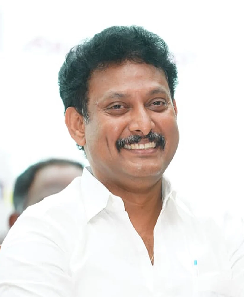 உதயநிதி போற்றி போற்றி!