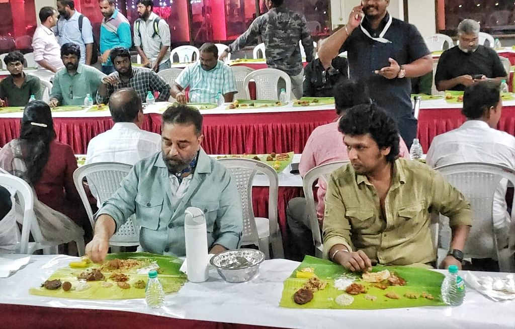 விருந்தில் கமல், லோகேஷ்