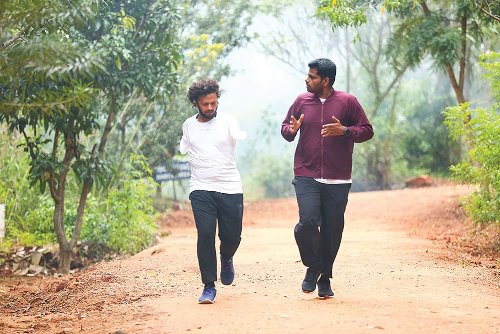 “அண்ணாமலைக்கு நடிப்புத்திறமை அதிகம்!”