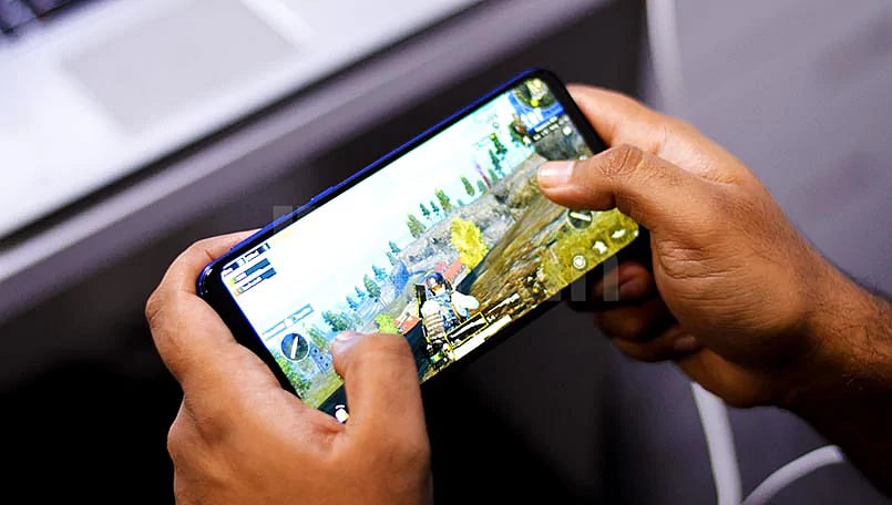 ஆன்லைன் கேம்களுக்கு 28% ஜி.எஸ்.டி... அரசுக்கு வருமானம், மக்களுக்கு நஷ்டம்...!