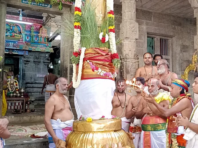 ஸ்ரீவில்லிபுத்தூர் கோயிலில் பெரியாழ்வார் திரு ஆனி ஸ்வாதி உற்சவம் கொடியேற்றத்துடன் தொடக்கம்