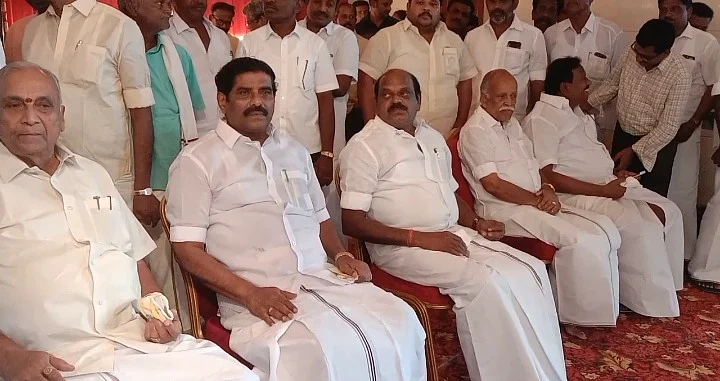 திருமண விழாவில் வைத்திலிங்கம்