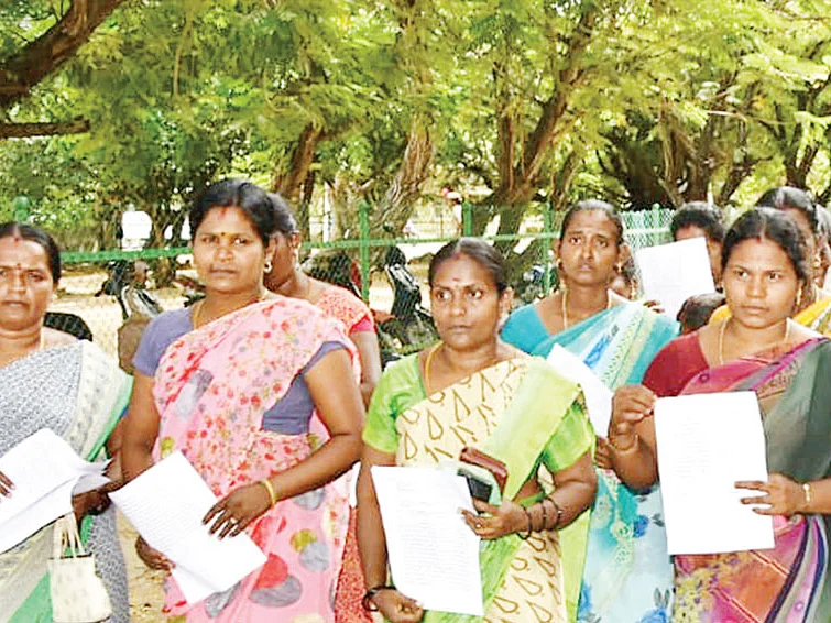 “குறைந்த விலைக்கு தங்க நகை...” - கோடிகளைச் சுருட்டிய மோசடிக் கும்பல்!