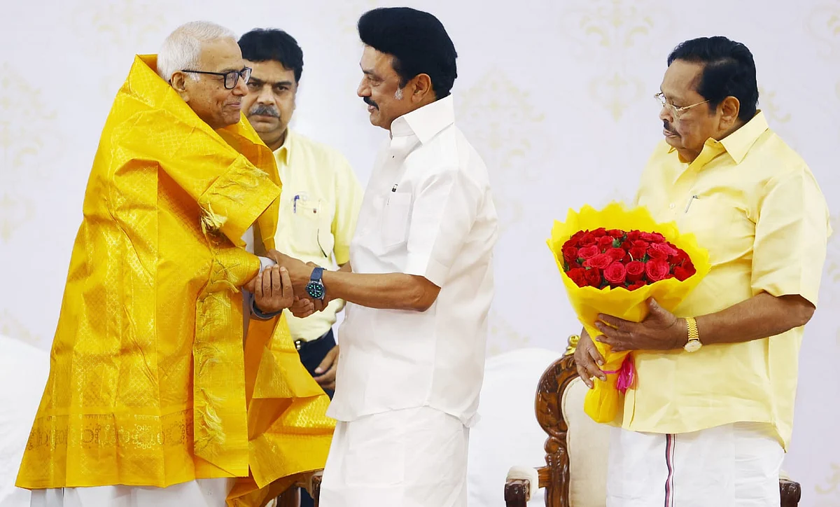 யஷ்வந்த் சின்ஹா - ஸ்டாலின்
