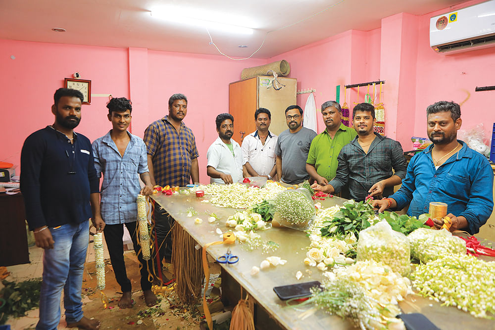 ஆண்டுக்கு ரூ.10 கோடி... கடல் தாண்டும் மலர்கள்... கலக்கும் சென்னை தொழிலதிபர்!