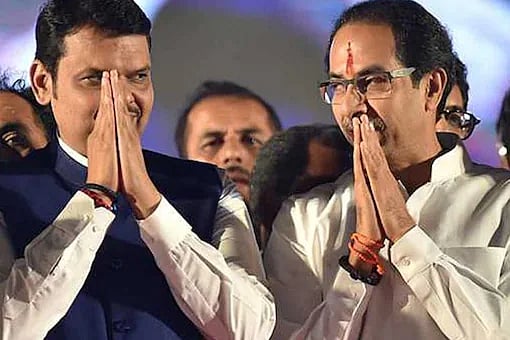 ராஜ்ய சபை: பாஜக-வின் `ப்ளஸ் ஒன்’ முயற்சி... எம்.எல்.ஏ-க்களை பாதுகாக்கும் சிவசேனா கூட்டணி கட்சிகள்!