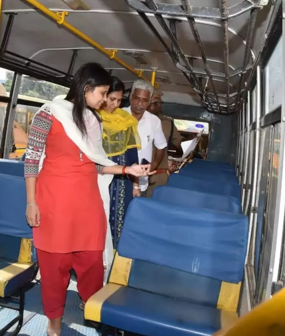 ஆட்சியர் காயத்ரி கிருஷ்ணன்