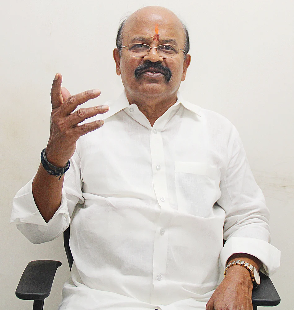 அடுத்த பொதுக்குழுவில் இ.பி.எஸ் தலைவராவார்! - பொள்ளாச்சி ஜெயராமன் பொளேர்