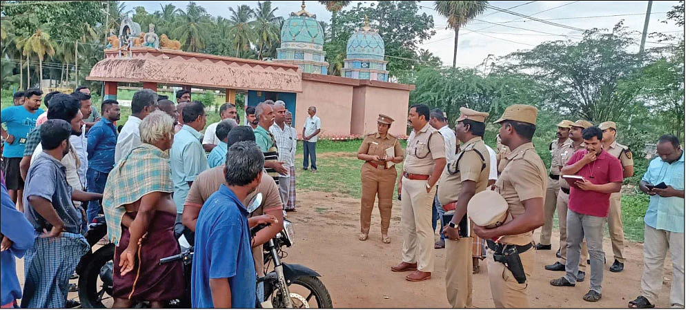 ராஜதானிகோட்டையில் யார் கொடி? - தொடர் பலியாகும் தி.மு.க-வினர்!