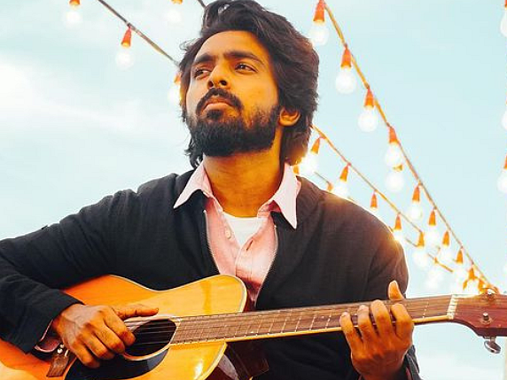 G.V.Prakash: `வெயில்' டு `அசுரன்' வரை; காதலின் இசைக்கு சொந்தக்காரர் பற்றிய சுவாரஸ்யத் தகவல்கள்!