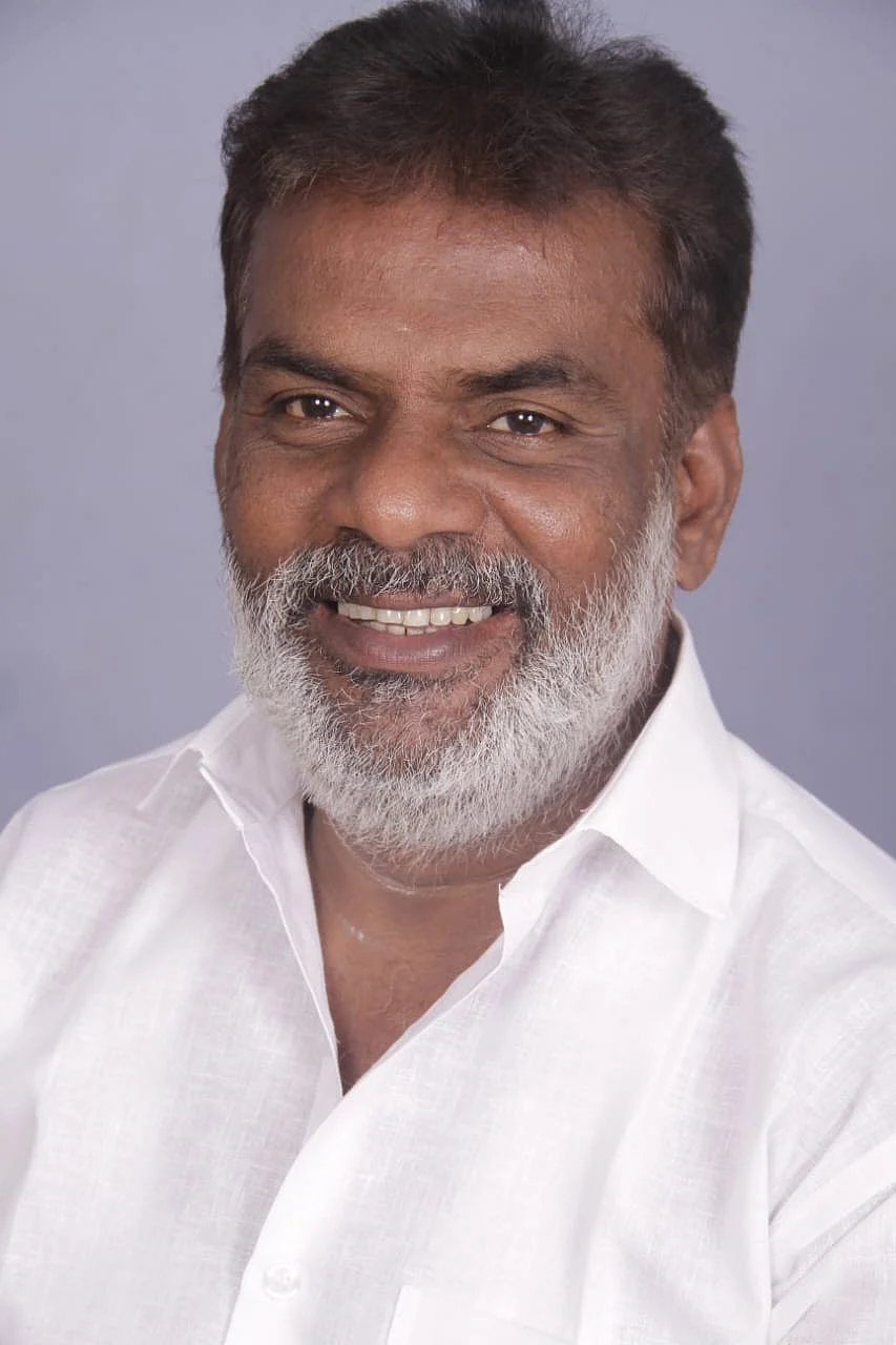 தஞ்சாவூர் மாவட்ட செயலாளர் ரஜினி.கணேசன்