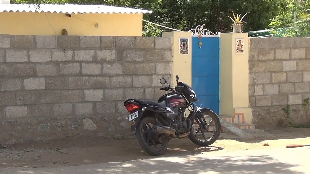 கொலைசெய்யப்பட்ட மகாராஜனின் வீடு
