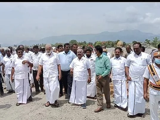 ``இலங்கைத் தமிழர்களை தாயுள்ளத்தோடு காக்கும் முயற்சியில் இருக்கிறோம்!" - அமைச்சர் செஞ்சி மஸ்தான்