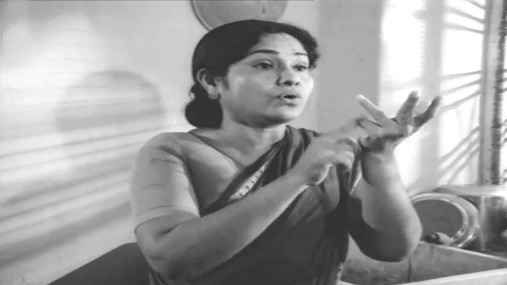 அவர்கள் படத்தில்...