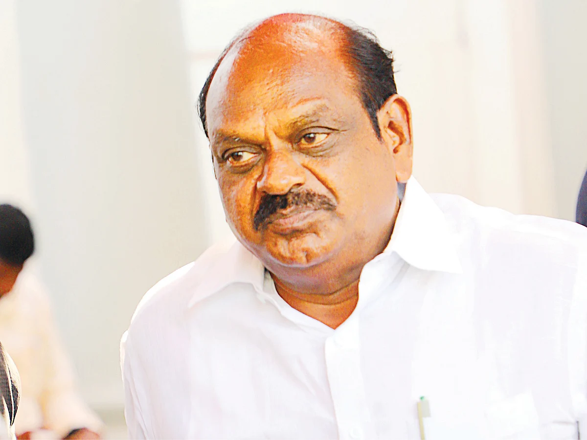 ``எடப்பாடி பக்கம் சென்றவர்கள் இப்போது ஓ.பி.எஸ் பக்கம்” - அதிமுக துணை ஒருங்கிணைப்பாளர் வைத்திலிங்கம்