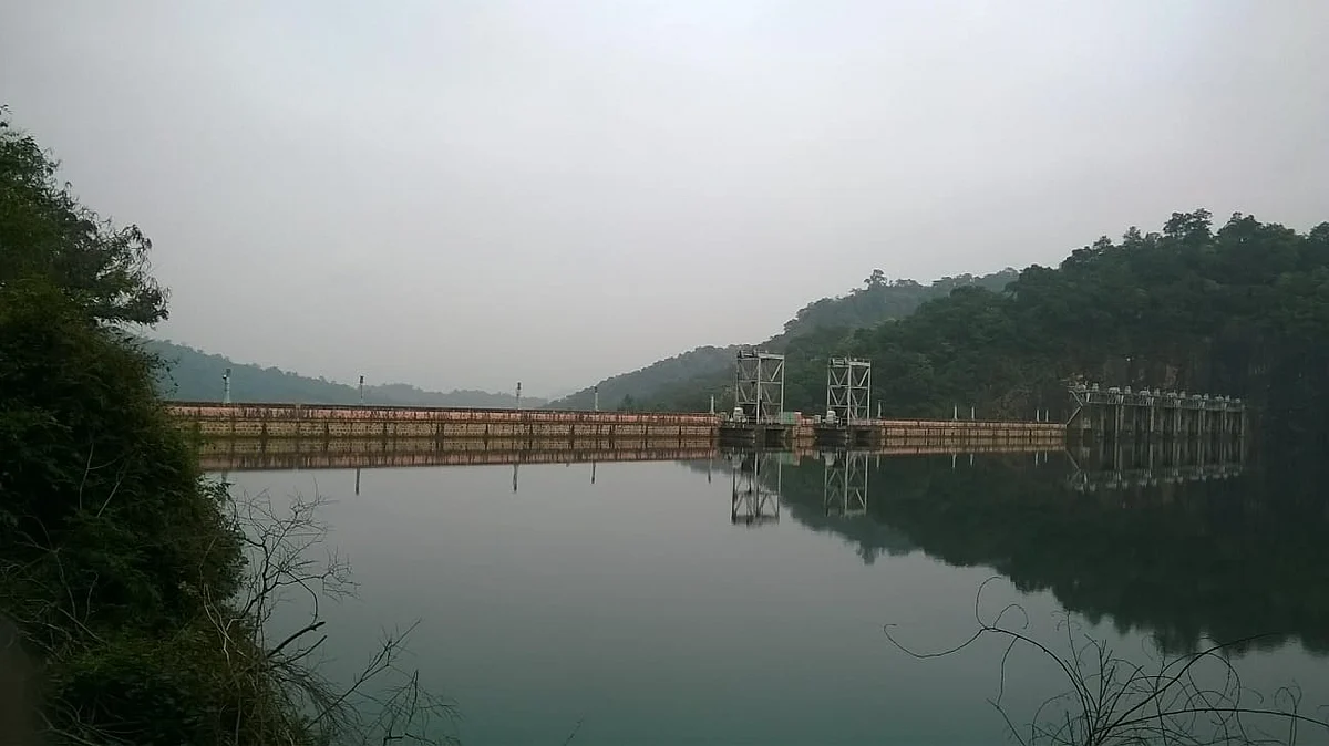 Karaiyar Dam