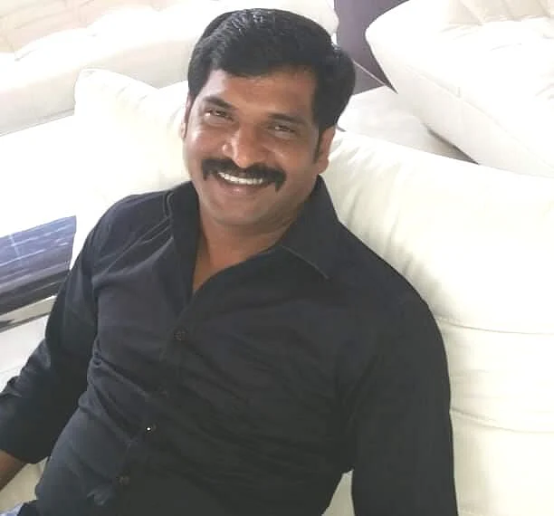 நீல சந்திரகுமார்