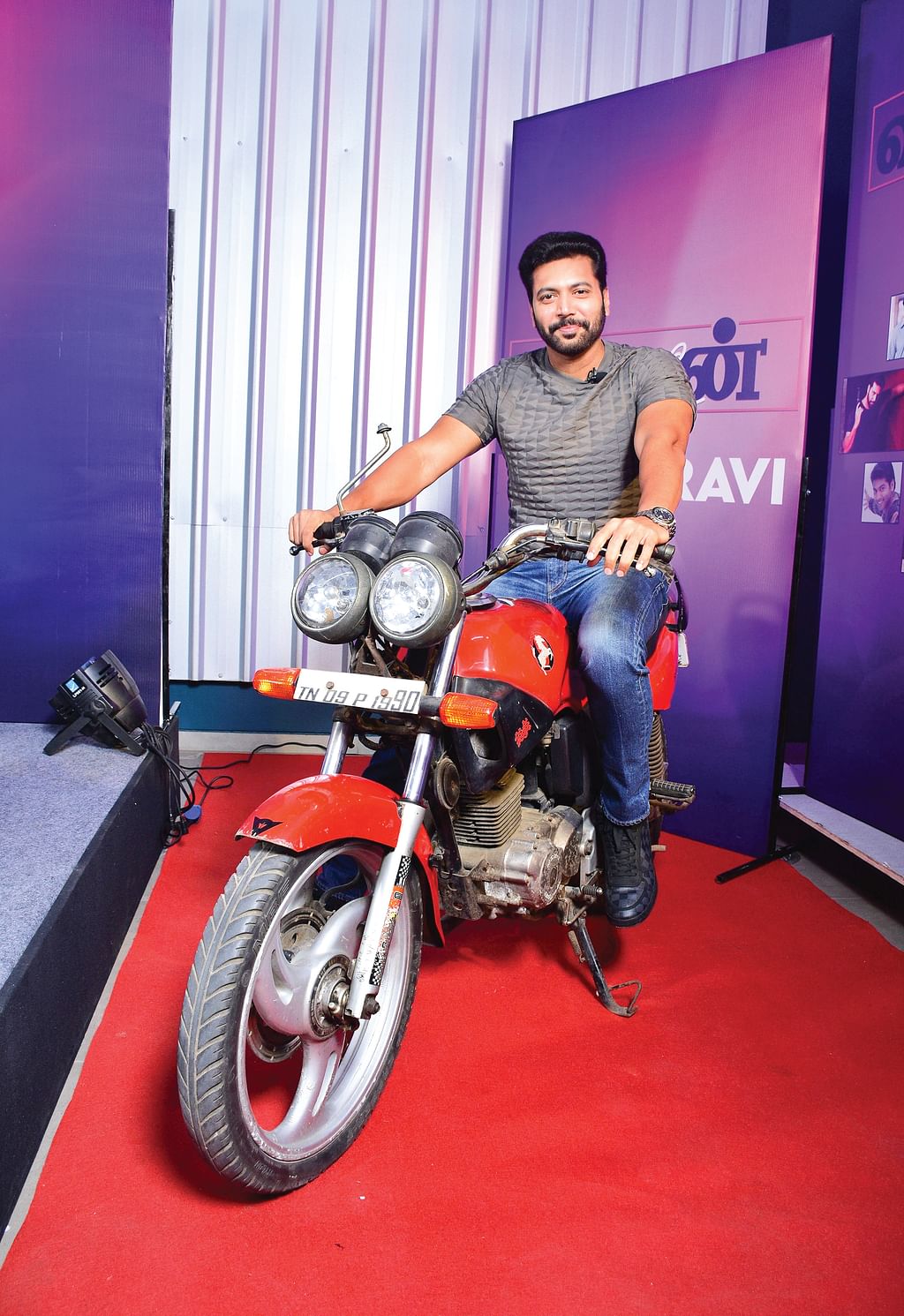 “விரைவில் ‘தனி ஒருவன்-2’ ‘எம்.குமரன்-2’ ” - விகடன் பிரஸ்மீட்டில் ஜெயம் ரவி எக்ஸ்க்ளூசிவ்