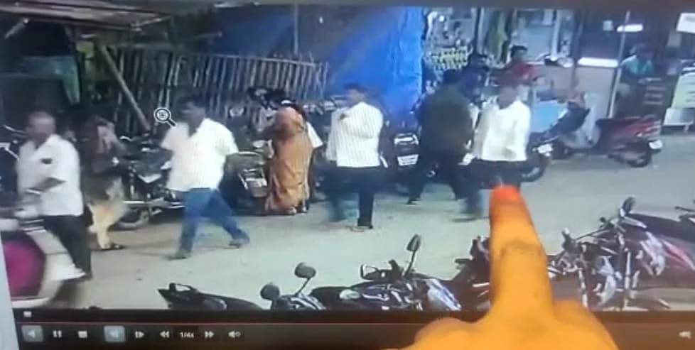 சிசிடிவி கேமராவில் பதிவான காட்சிகள்