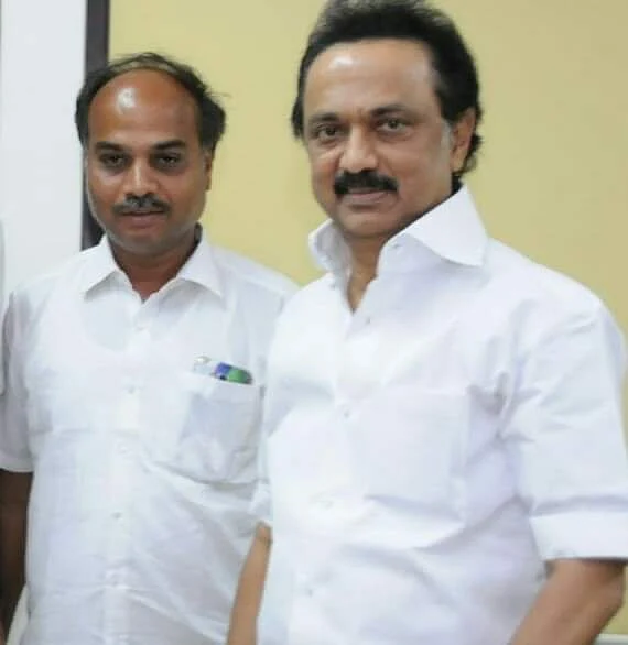 ஸ்டாலினுடன் சேனாதிபதி