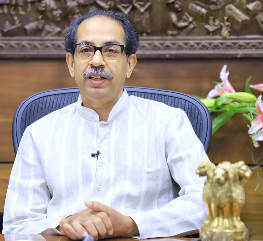 மகாராஷ்டிராவில் ஆட்சியை பறிக்கிறதா பா.ஜ.க?