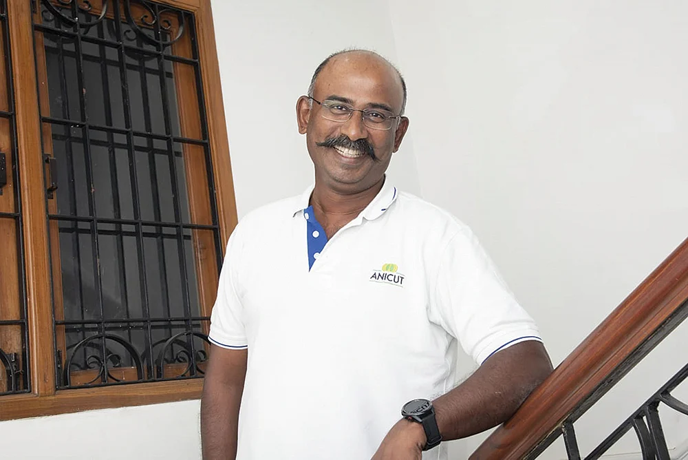 பாலமுருகன்
