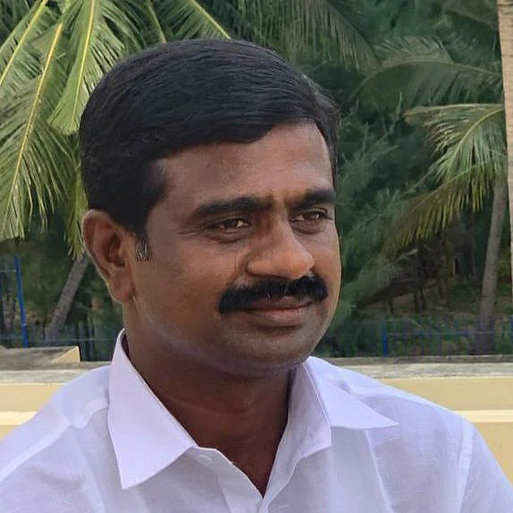 பாலமுருகன்