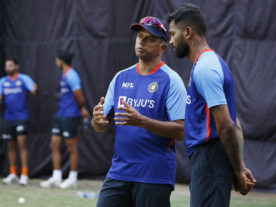 Team India: ஹர்திக், தினேஷ் கார்த்திக்கின் வருகை; T20 உலகக்கோப்பைக்கான டிராவிட்டின் பிளான்!