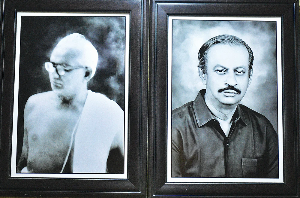 கிருஷ்ணா சிங், பிஜிலி சிங்
