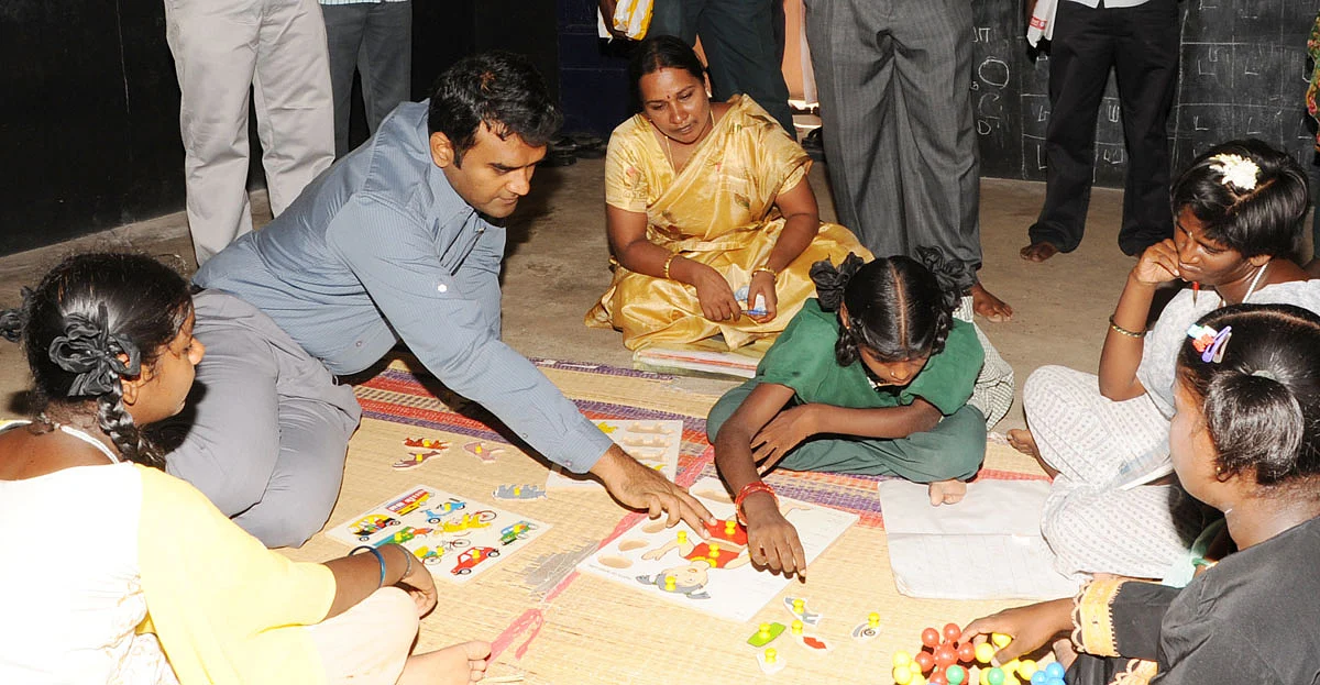 பெரம்பலூர் மாவட்ட முன்னாள் ஆட்சியர் தாரேஸ் அகமது