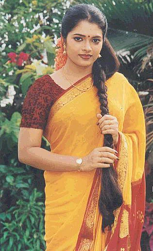 'திருமதி செல்வம்' அபிதா