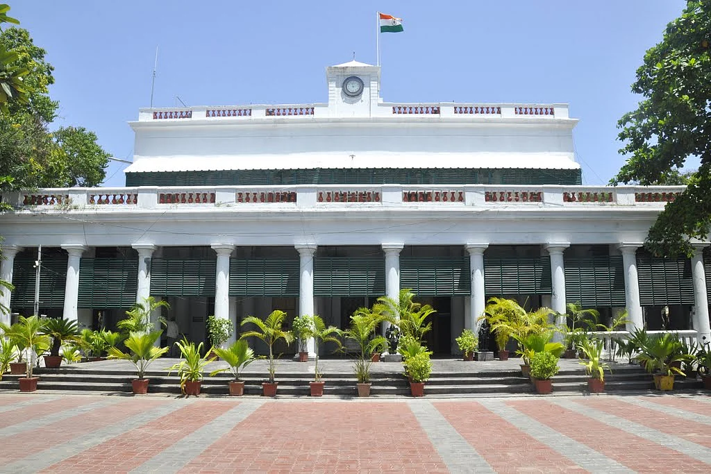 Governor mahal karaikal