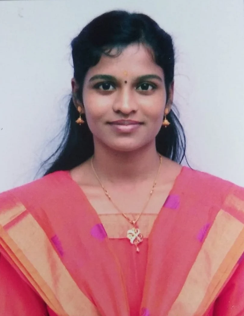 நிலவழகி