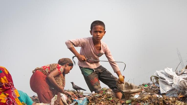 Child Labor- குழந்தை தொழிலாளர்களுக்கு எதிரான சர்வதேச நாள் 