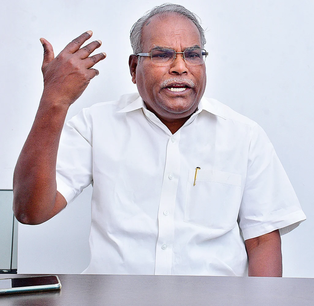 அடியாள் படையைப் போல காவல்துறையை பழக்கியிருக்கிறார்கள்!