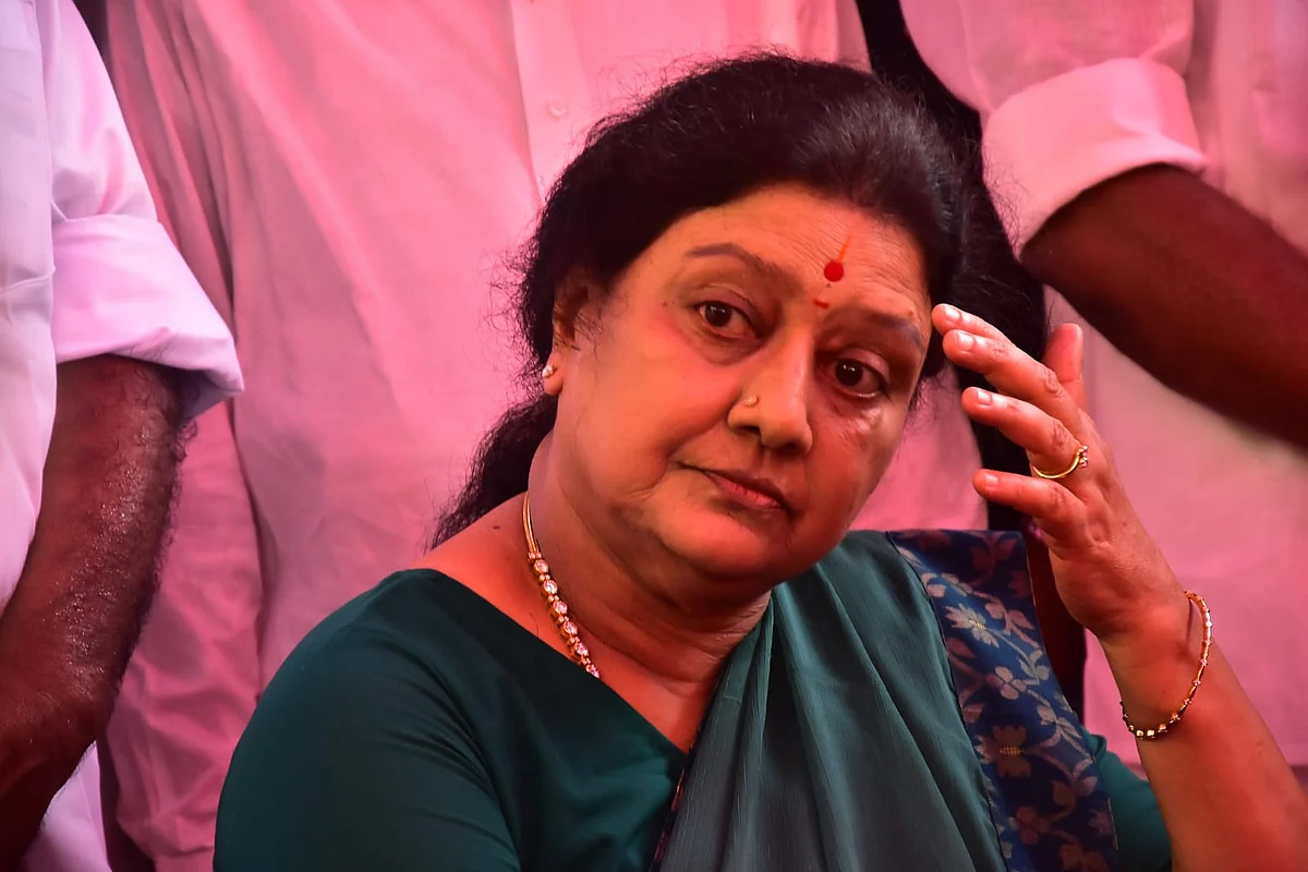 சசிகலா