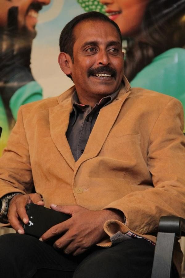 ஆனந்த் பாபு