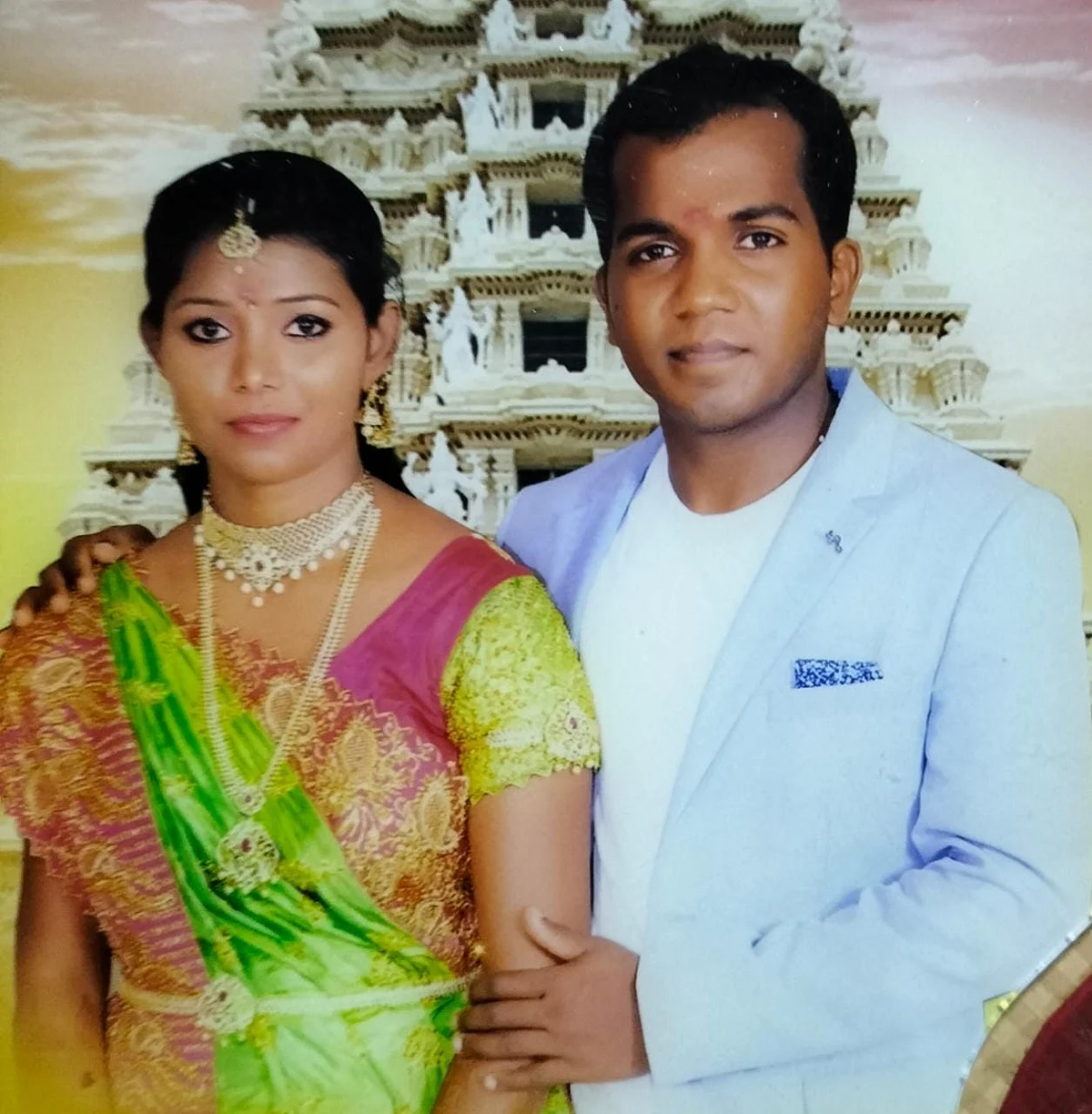 இலக்கியா - பாண்டியராஜன்