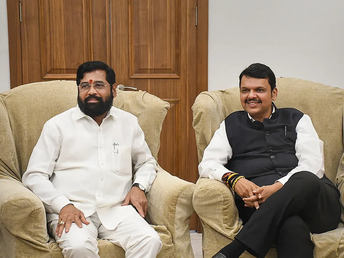``பாஜக-வுடன் கூட்டணி வைக்கும்படி பலமுறை உத்தவ் தாக்கரேவை கேட்டுக்கொண்டேன்” - ஏக்நாத் ஷிண்டே விளக்கம்