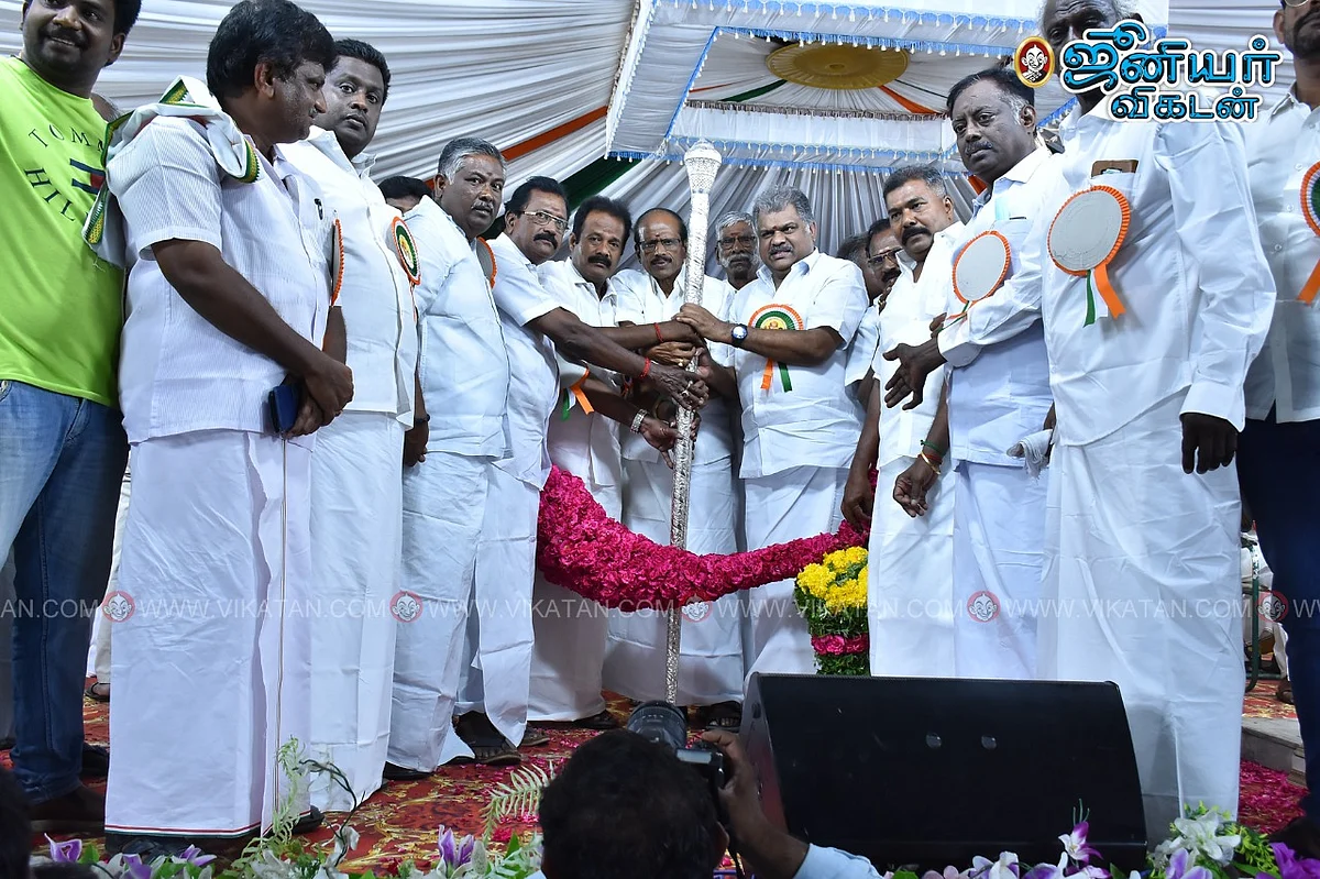 த.மா.கா பொதுக்கூட்டம்